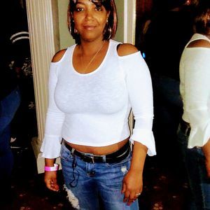 Meet your Posher, Yolanda